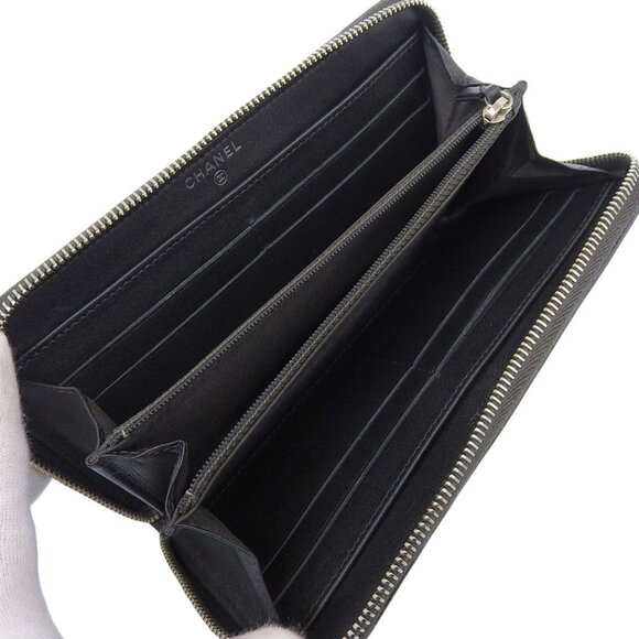 CHANEL Gray Coco Mark Wallet - Picture 3 of 7